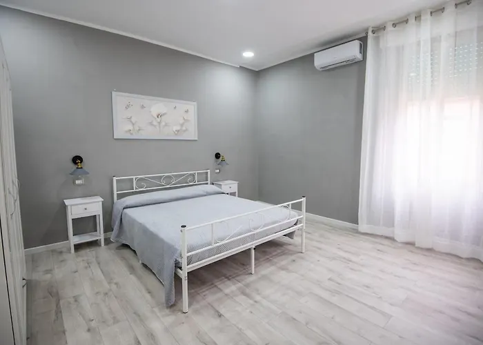 Modern In * Τσιαμπίνο